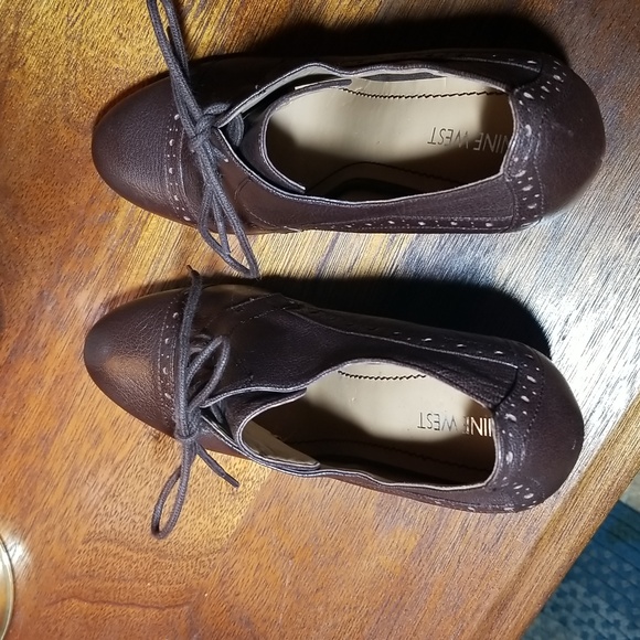 Nine West Brown Leather Wedge Ankle Boots. Size 10M - Picture 8 of 9